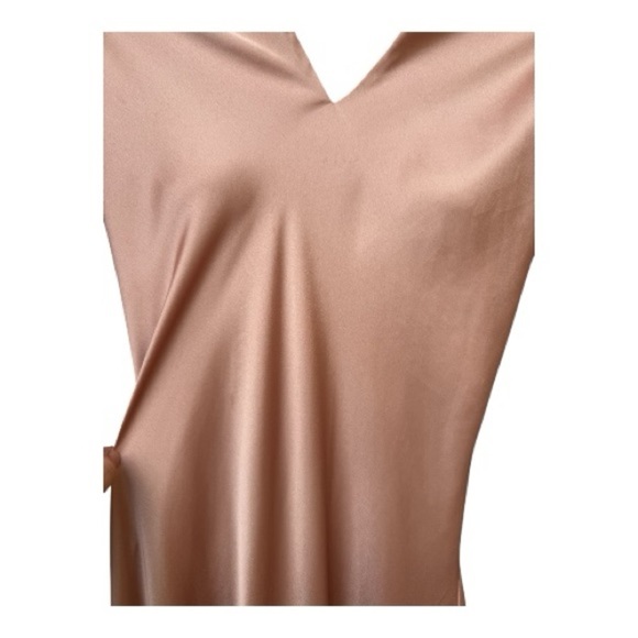 Show Me Your Mumu Champagne Halter Gown | Backless V-Neck Formal Maxi - Picture 4 of 7